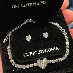 NWT Cubic Zirconia Hearts earrings and bracelet set Pure Silver Over Brass